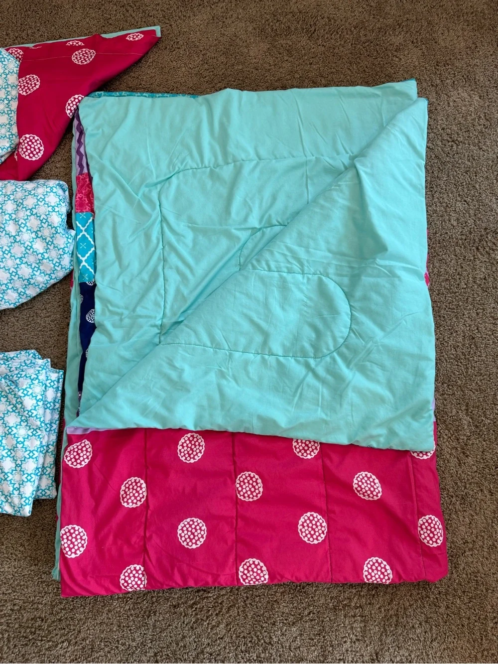 TWIN Size, 5 piece Girl’s Bedding Set